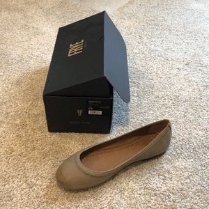 Frye ballet flats. NIB